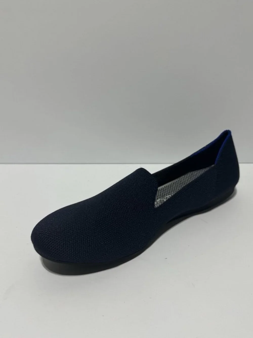 Rothys Womens The Loafer Aries Size 8 M